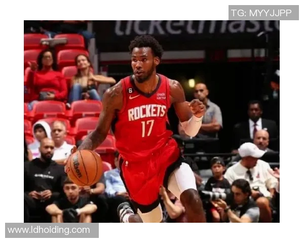 美记：火箭拒绝了所有对伊森的报价，计划用丰厚合同续约他